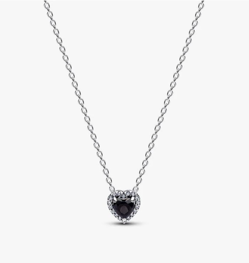 Pandora Elevated Heart Necklace
Sterling ( Limited Edition)