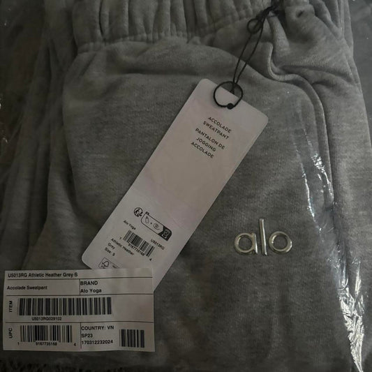 Alo Accolade Zip Pullover Set