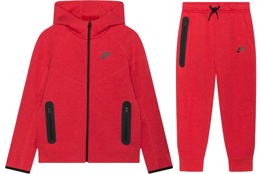 Nike Tech Set